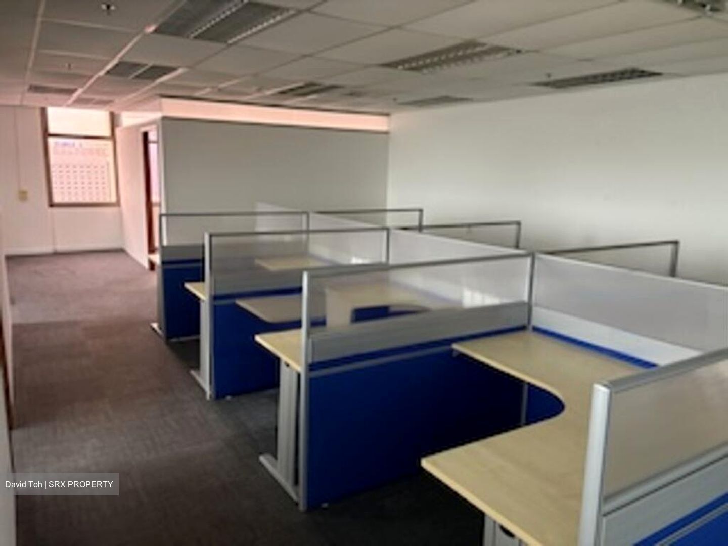 City Hall Square (D6), Office #466336131